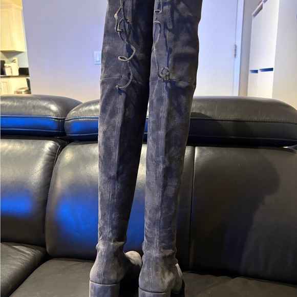 Stuart Weitzman Tieland - Picture 5 of 8